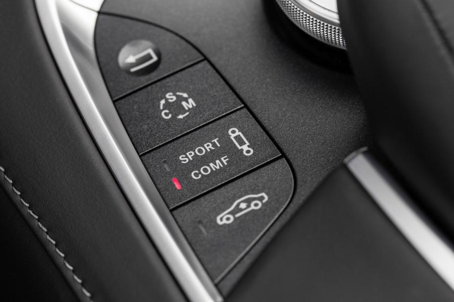  Mercedes-Benz S63 AMG 2014 года  (фото 27 из 125)